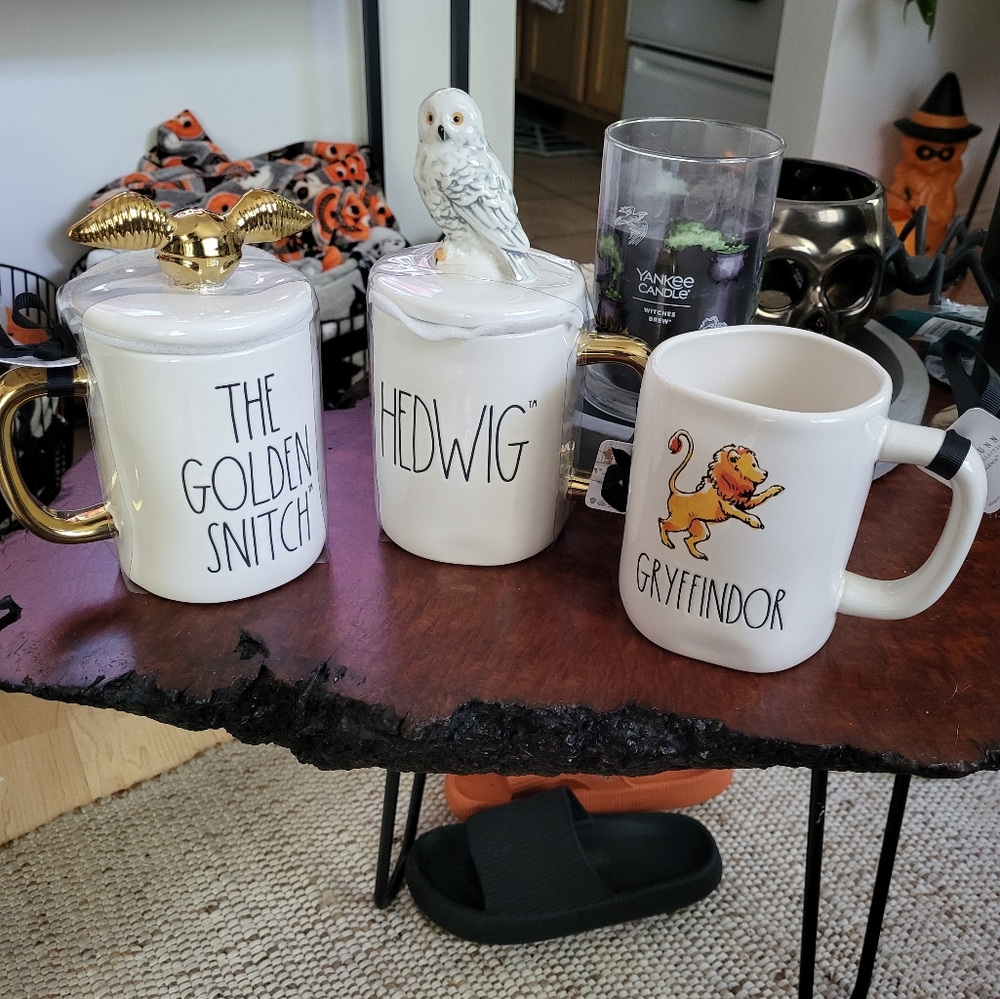 *READ DISCRIPTION* Rae Dunn Harry Potter mugs trio
